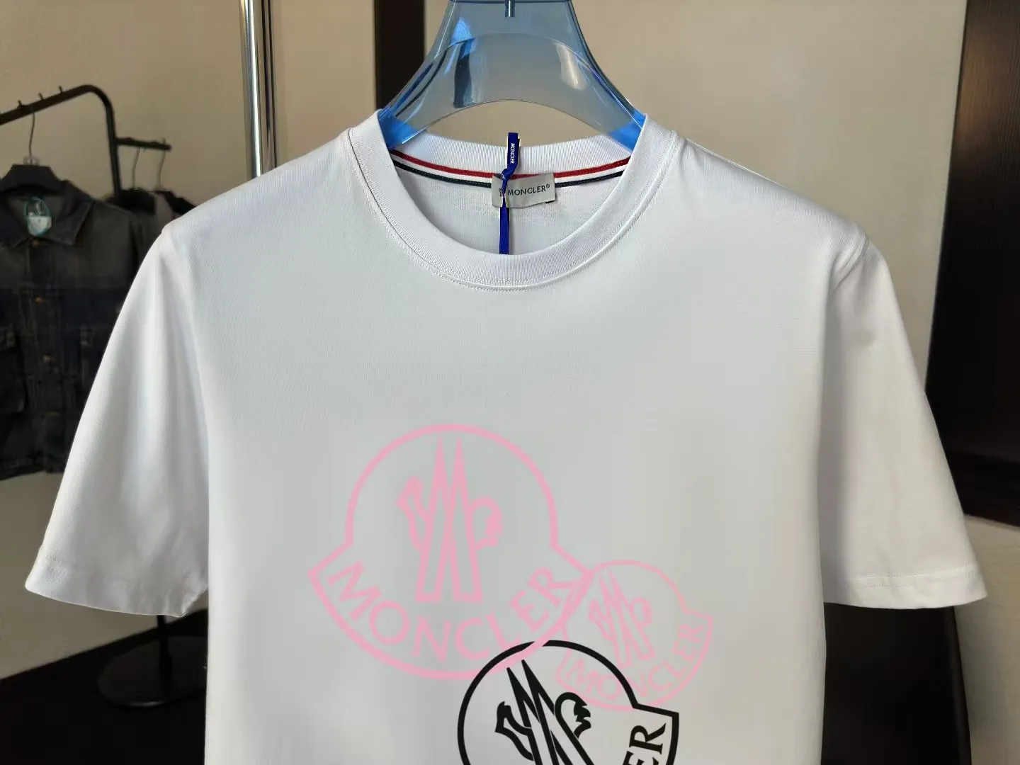 P80💰《Moncler~ 》 2026New Arrival Quality T ， , Versatile Quality ！ ‼ 32 250G ‼ ， ， ， ， T 🤪 Sizes：S-M-L-XL-2XL ：Black，White， Same Style